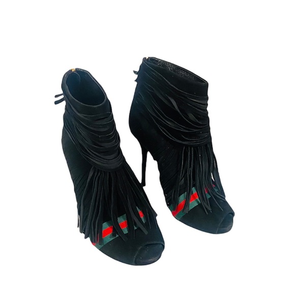 Gucci booties . - Picture 4 of 10